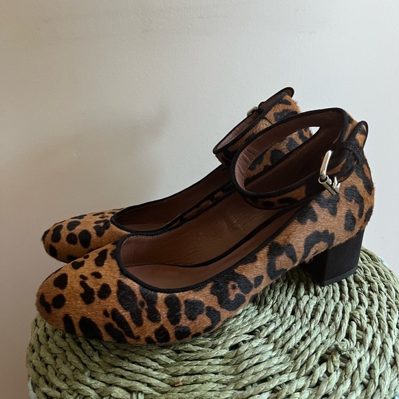 Tabitha Simmons Martha Leopard Calf Hair Ankle Strap Shoes (36.5 EU) - Picture 10 of 11